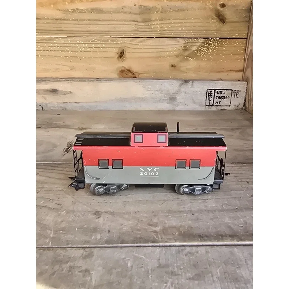 Marx 174580 NYC Pacemaker boxcar (w/ rivets) + 20102 NYC Caboose TAM 3/16ths tin